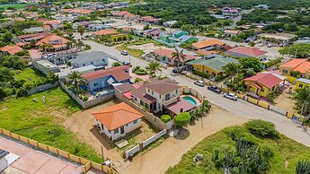 Cozy Tranquil 3BR 2BA Home w Private Pool Patio