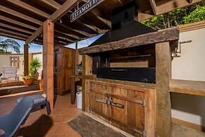 Cozy Tranquil 3BR 2BA Home w Private Pool Patio