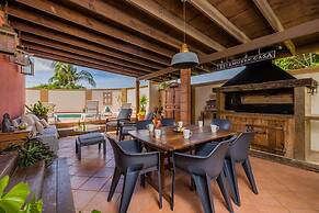 Cozy Tranquil 3BR 2BA Home w Private Pool Patio