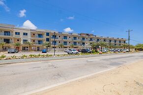 2BR 2BA Top Floor Corner w Amazing Views Gym