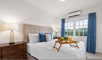 3BR Town Home in Gated Community Palm Beach