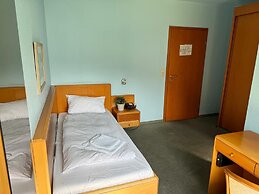 Hotel Bauer