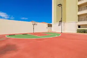 Ground Floor 1BR Condo w Pool Resort Amenities