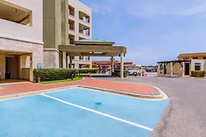 Ground Floor 1BR Condo w Pool Resort Amenities