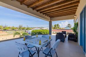 Magical Oasis 6BR w Large Pool Gazebo Views