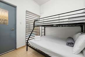 Magical Oasis 6BR w Large Pool Gazebo Views