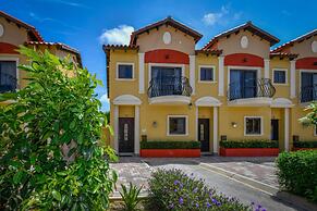 Gated Community 2br3ba Gold Coast Pools GYM