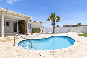 4br4ba w Private Pool Walking Distance to Ritz