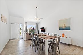 4br4ba w Private Pool Walking Distance to Ritz