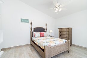 4br4ba w Private Pool Walking Distance to Ritz