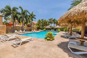 Upscale Gated Community Oasis Close to the Beach