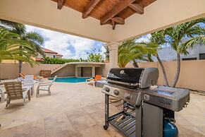 Amazing 4br4ba Villa w Pool Birdsanctuary Views