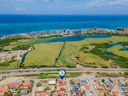 Amazing 4br4ba Villa w Pool Birdsanctuary Views