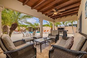 Amazing 4br4ba Villa w Pool Birdsanctuary Views