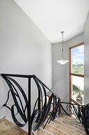 Amazing 4br4ba Villa w Pool Birdsanctuary Views