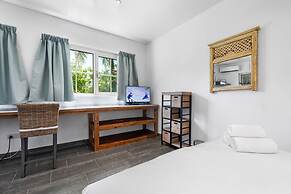 Nature Private Pool Gazebo Outdoor Dining