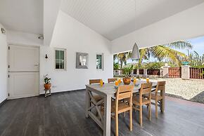 Nature Private Pool Gazebo Outdoor Dining