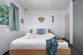 Nature Private Pool Gazebo Outdoor Dining