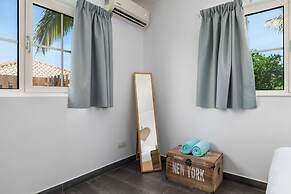 Nature Private Pool Gazebo Outdoor Dining