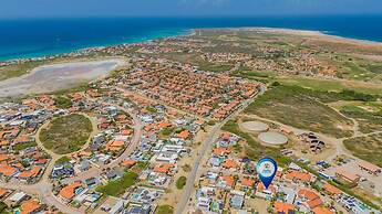 High-end Pool Getaway Upscale 5 Location BBQ