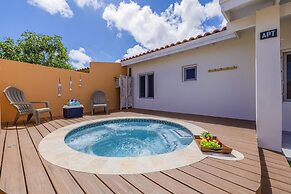 NEW 1BR Apartment Private Pool