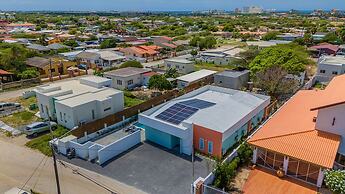 4BR 3BA Newly Built w Private Pool 5 min 2 Beach