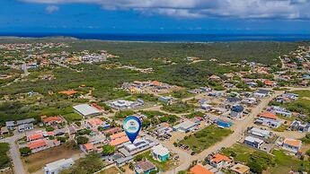 4BR 3BA Newly Built w Private Pool 5 min 2 Beach