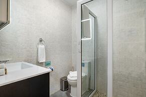 3br2ba Great Location Private Pool Amenities