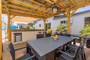 3br2ba Great Location Private Pool Amenities