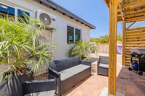 3br2ba Great Location Private Pool Amenities