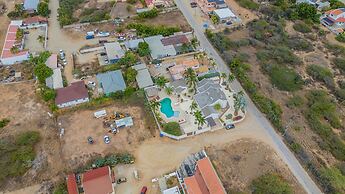 Charming Cunucu Home Pvt Pool Outdoor Kitchen