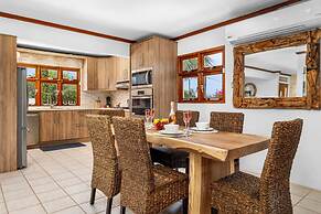 Charming Cunucu Home Pvt Pool Outdoor Kitchen