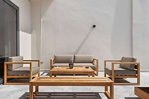 High-end Villa Walk to Beach Pool Ocean View