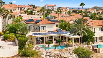 Exclusive Golf Villa Close 2 Beach Private Pool