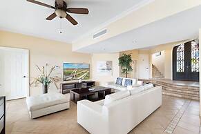 Exclusive Golf Villa Close 2 Beach Private Pool