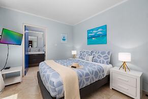 Tranquil 2br2ba Close to the Beach Shared Pool
