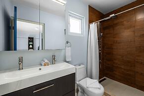 Tranquil 2br2ba Close to the Beach Shared Pool