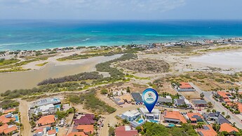 Modern Spacious 4br3ba w Pool Close to Beach