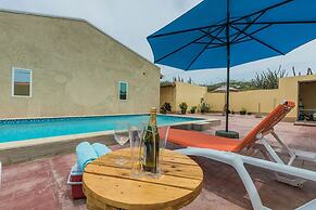 Rooi Santo Studio w King Size Bed Pool