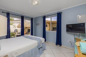 Spacious 7BR 6BA Villa 2 Pools Walktobeach