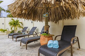 Spacious 7BR 6BA Villa 2 Pools Walktobeach