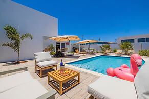 Newly Built Private Pool 3BR Parking Wi-fi