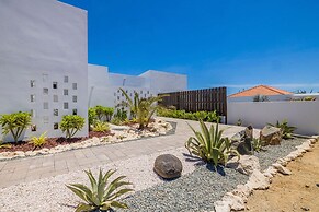 Newly Built Private Pool 3BR Parking Wi-fi