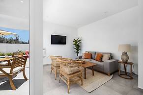 Newly Built Private Pool 3BR Parking Wi-fi