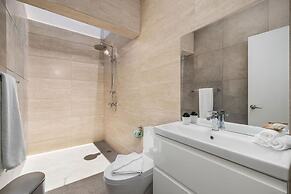 Newly Built Private Pool 3BR Parking Wi-fi