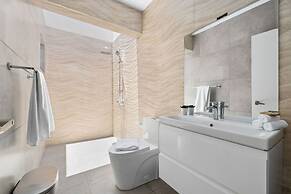 Newly Built Private Pool 3BR Parking Wi-fi