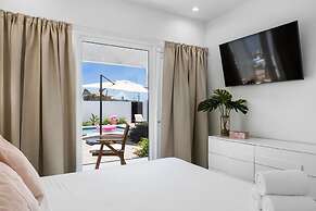 Newly Built Private Pool 3BR Parking Wi-fi