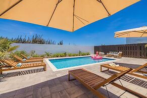 Newly Built Private Pool 3BR Parking Wi-fi