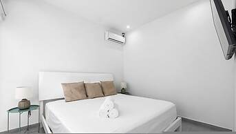 Newly Built Private Pool 3BR Parking Wi-fi