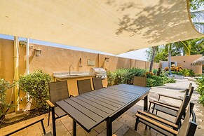 Townhome Goldcoast GYM Pools 24 7 Security